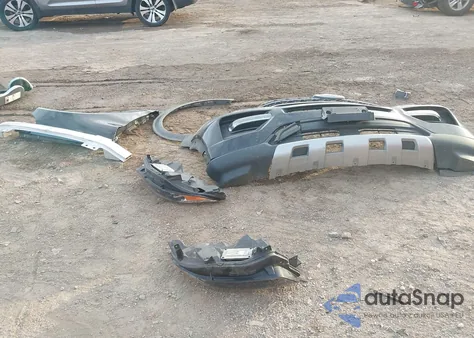 2021 Ford Explorer Xlt z USA, uszkodzony, nr VIN 1FMSK7DH2MGB20547